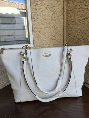 Coach Ava Large Tote Shoulder Bag F57526 Chalk White Crossgrain Leather Handbag
